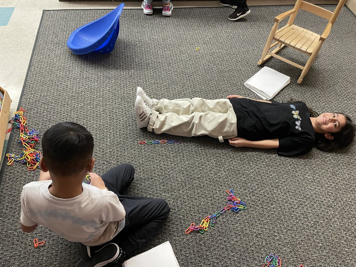 JSMSoderling's tweet photo. We are exploring the concept of measurement using non-standard units with a scavenger hunt! https://t.co/TayDaFgZAL
