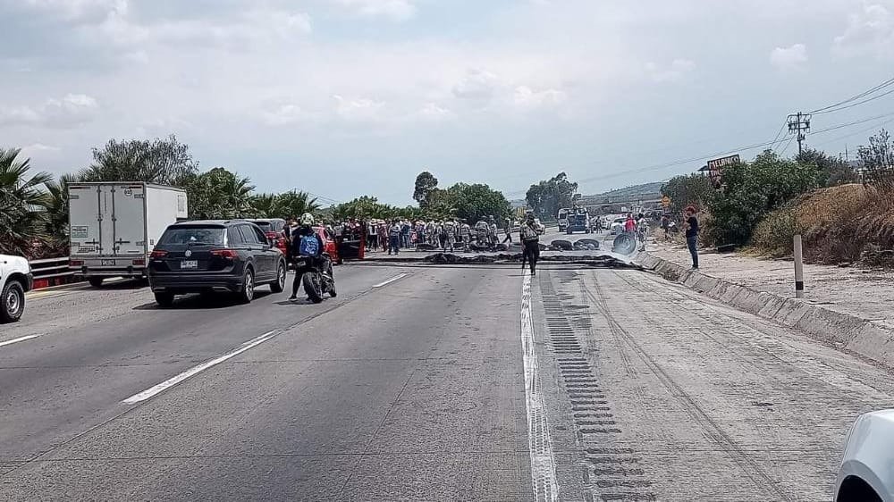 Mon_Trabal tweet media