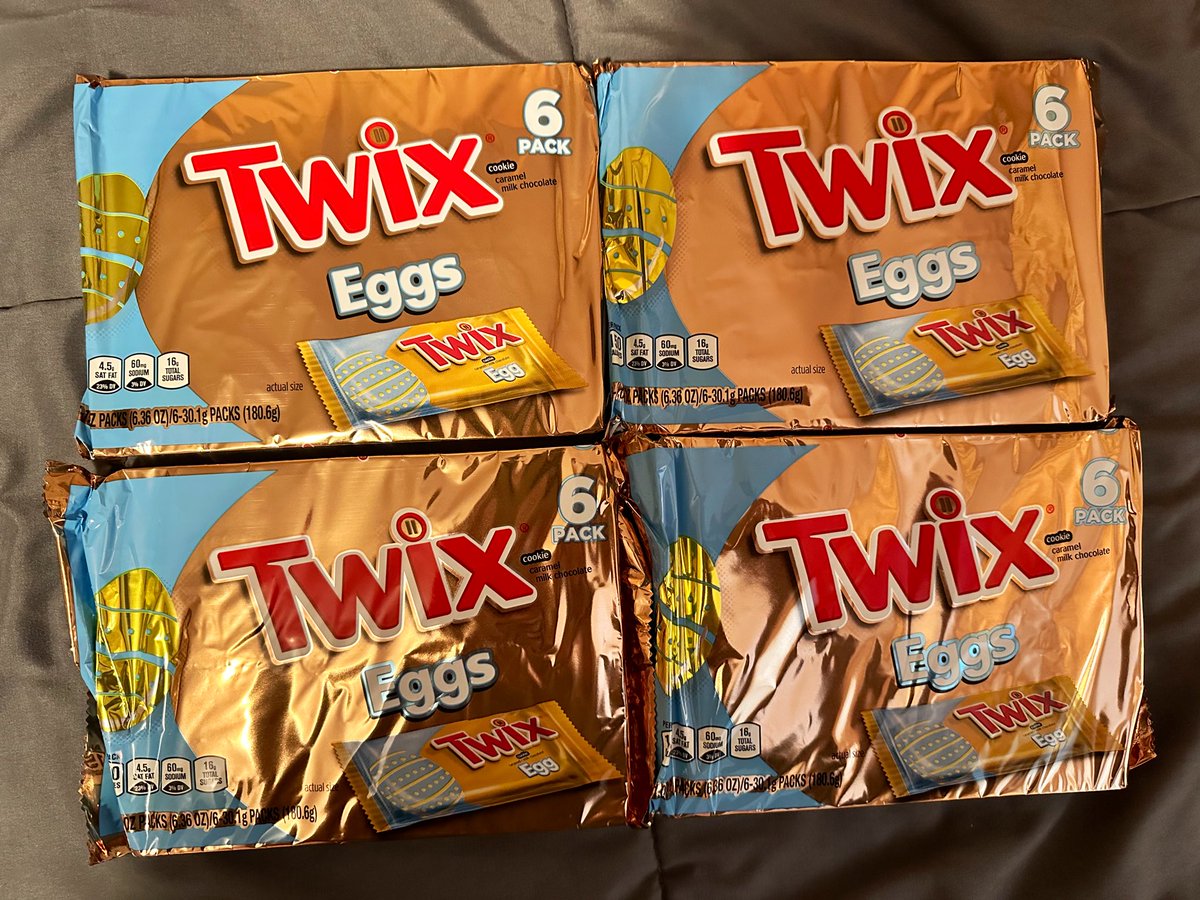 I'm addicted to these <a href="/twix/">TWIX</a> eggs... 🥚🍫 
Why is it that candy is always so much better when it's not in its original "bar" form? 🤔

Don't even get me started on the <a href="/SNICKERS/">SNICKERS</a> eggs! What's yours favorite Easter candy?

#foodie #easter #TGIF
