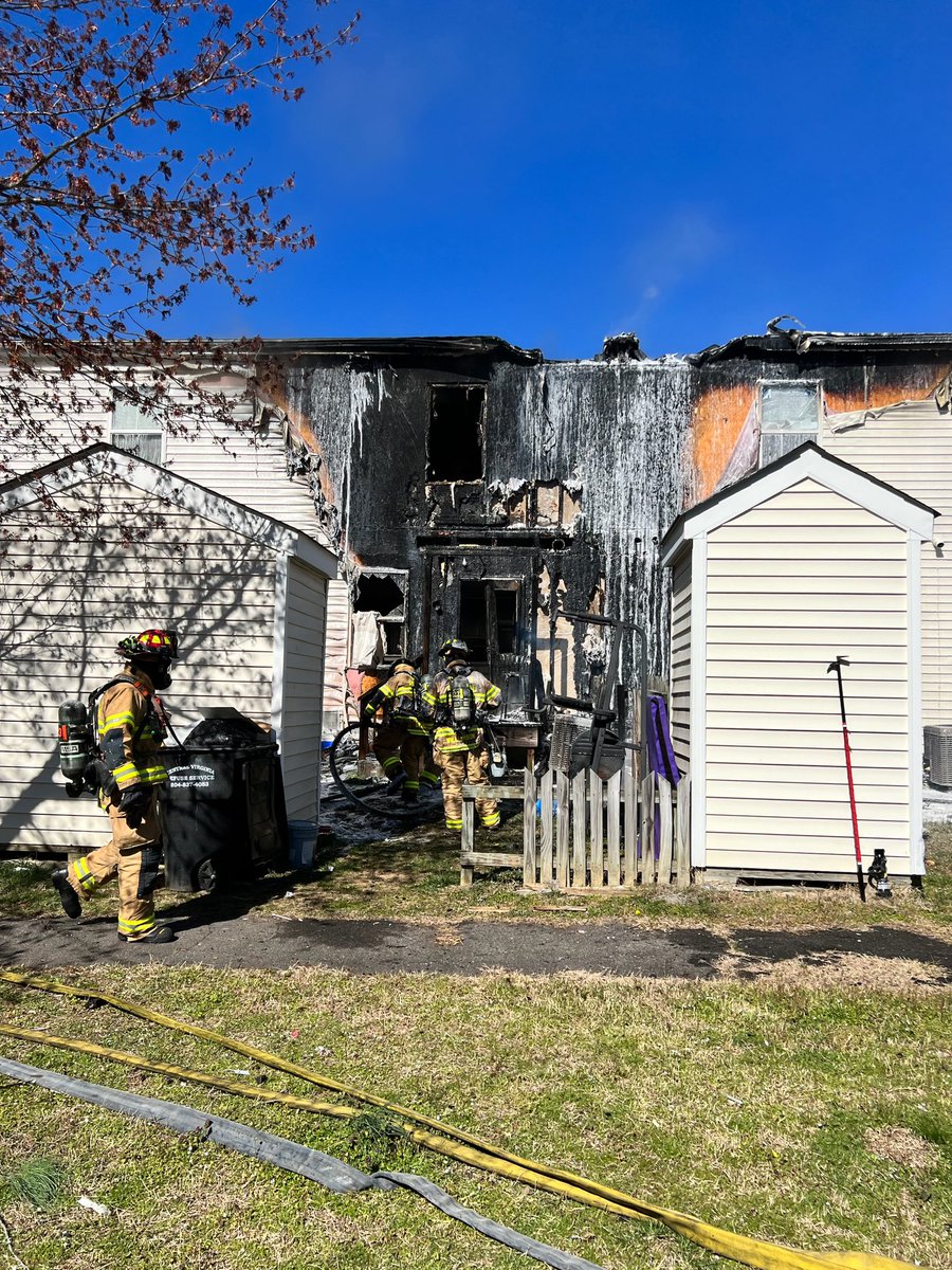 Chesterfield Fire and Emergency Medical Services tweet media