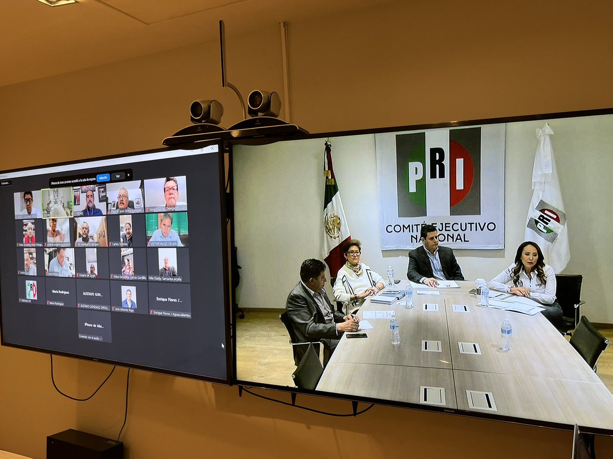 Fue un gusto poder acompañar a mi estimado amigo y Secretario de Operación Política @miguelalonsogob, a esta reunión de trabajo con Delegados Políticos de todo el país para seguir fortaleciendo a nuestro partido y al sector popular. #ConResultados