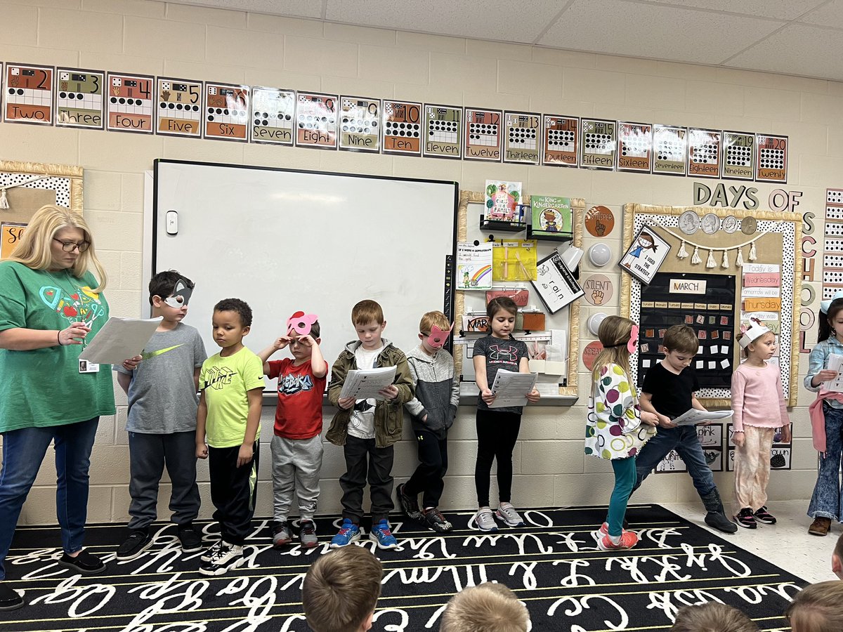 Mrs. Fluit_Plano Kindergarten ✏️🍎 tweet media