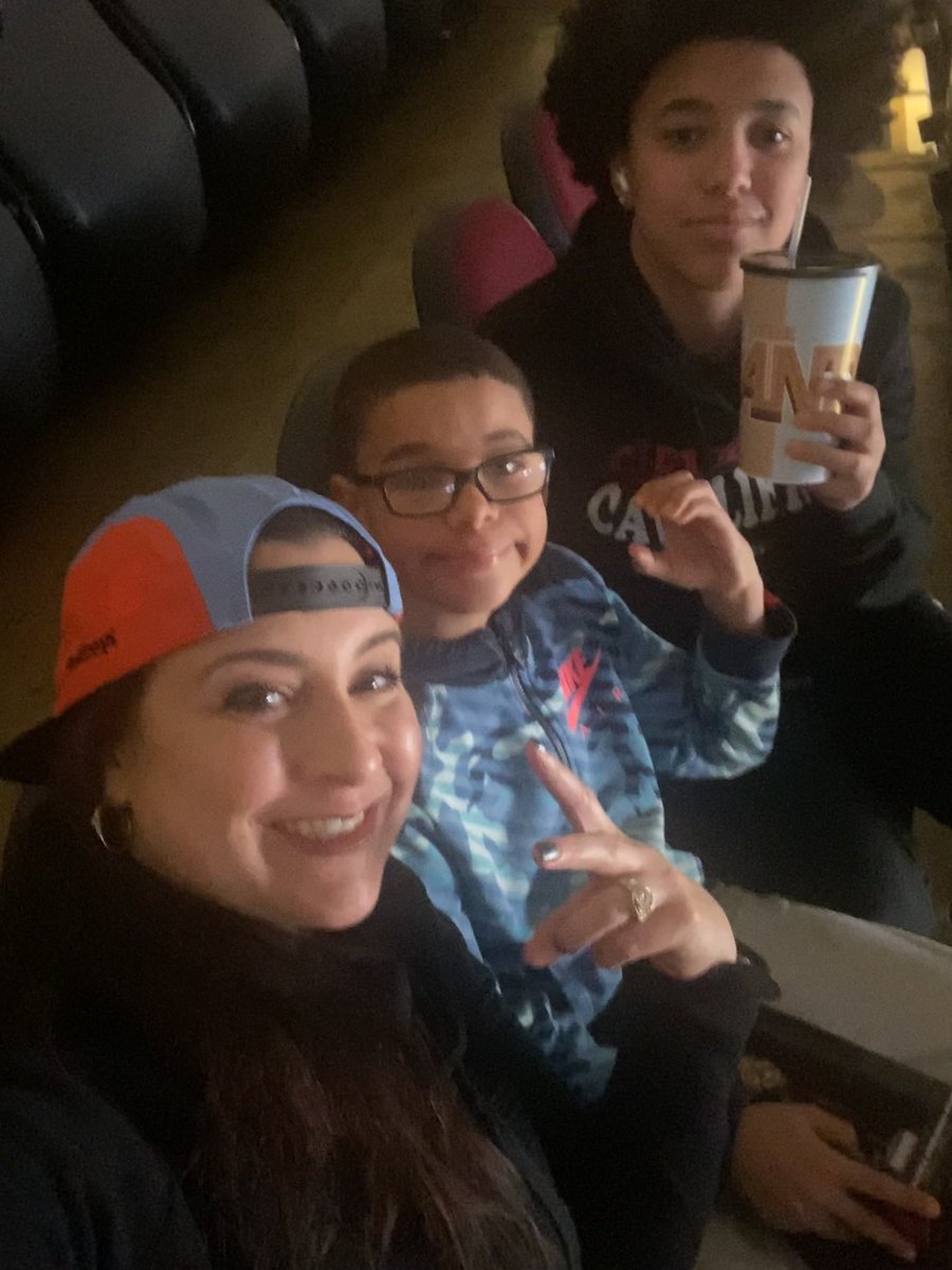 nikik28989552's tweet photo. This Trio at The Cavs game! #LetEmKnow https://t.co/LVBjTFd07Y