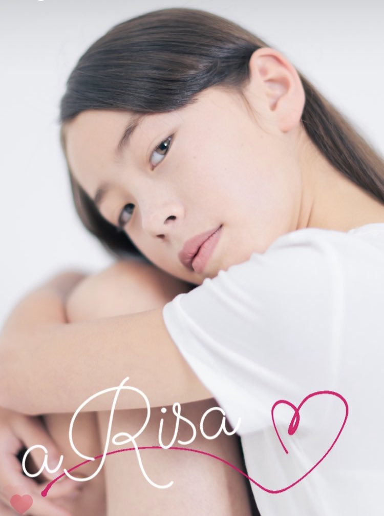 2525arisa2's tweet image. ちょっとイメチェン💕

#mixmodel #actor #composite 
#モデル #俳優 #宣材 

ジェーンとは別人としか思えないこの写真…振り幅に感心している母です。