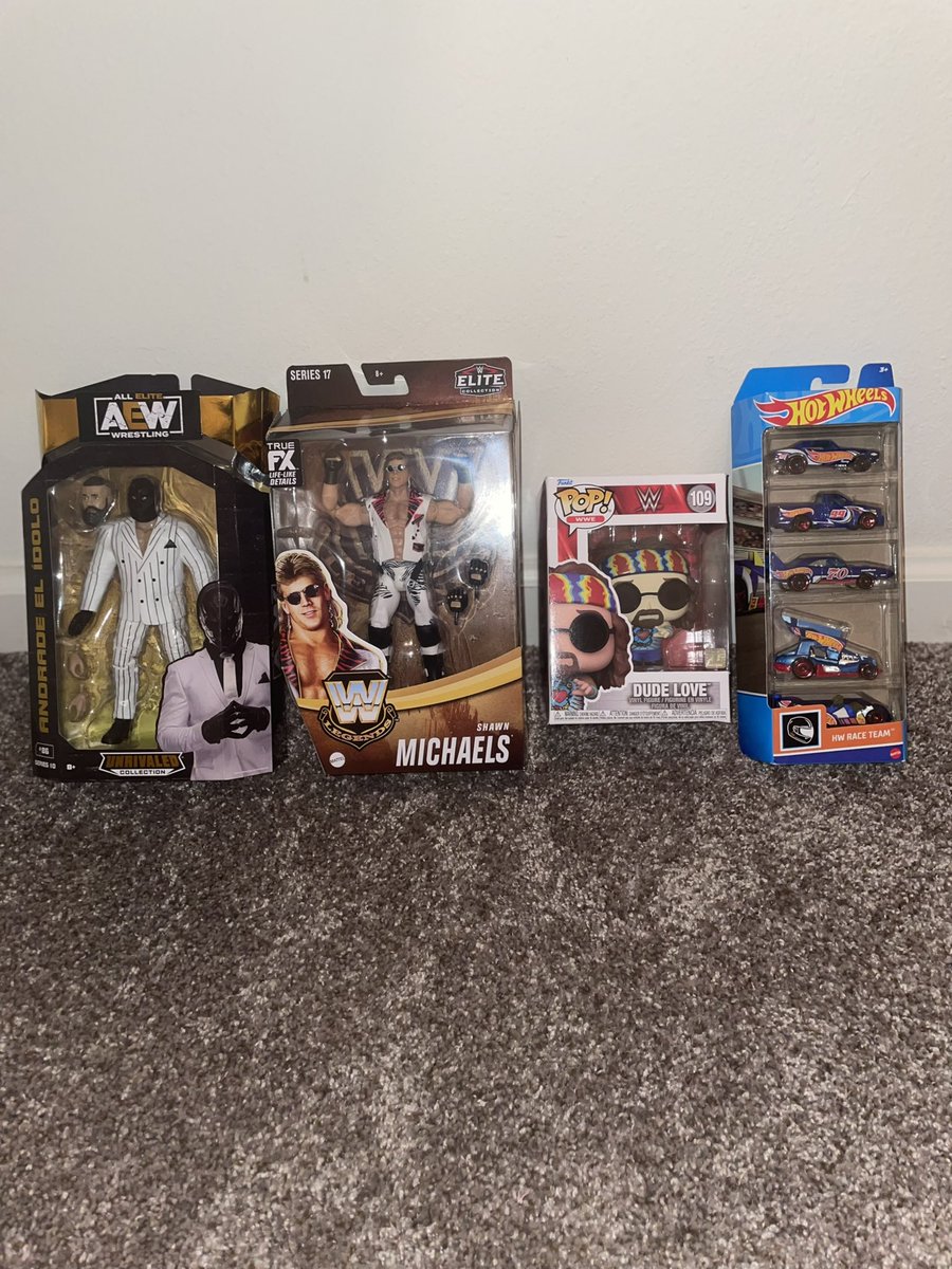 CCCWCollection's tweet image. Since I began school, I've taken a break from collecting, but here are some of the items I've been collecting along the way!

#RingsideCollectibles #WWE2K23 #AEW #WrestlingCommunity #StreetFighter #Marvel #dccomics #HotWheels #Wrestling #Diecast #Mattel