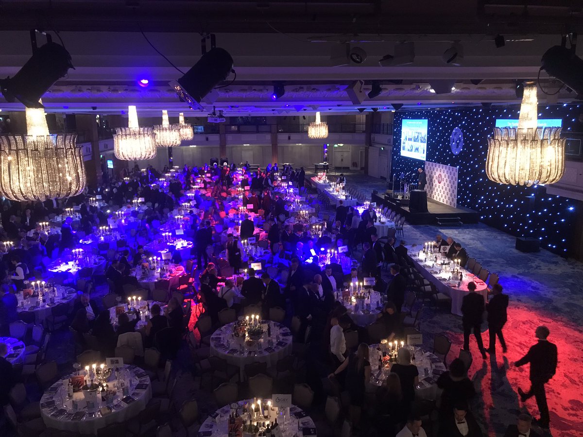 Stringfever's tweet image. A pleasure to perform for the @PipelineGuild annual dinner last night @grosvenorLDN 
and share the bill with legendary @LennyHenry 
#wearepipelines 
#stringfever
#lennyhenry