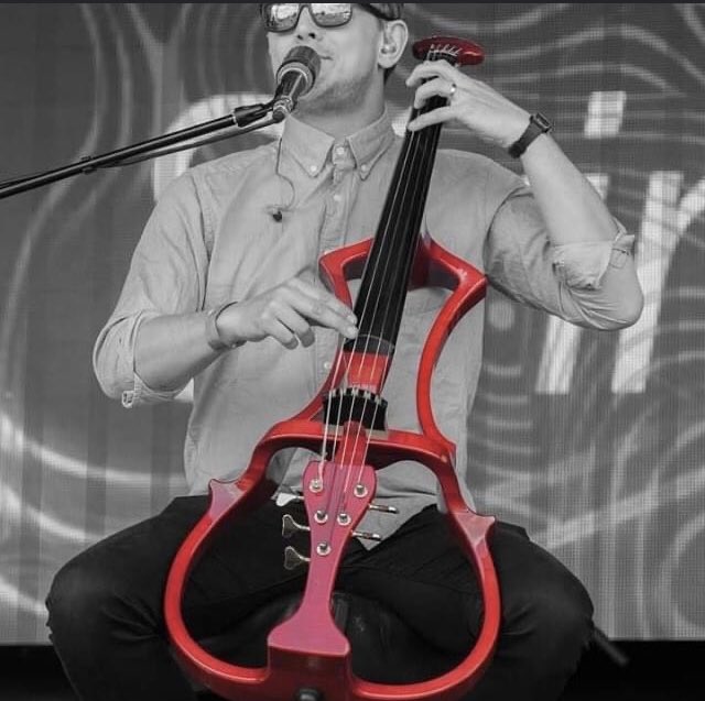 Stringfever's tweet image. A pleasure to perform for the @PipelineGuild annual dinner last night @grosvenorLDN 
and share the bill with legendary @LennyHenry 
#wearepipelines 
#stringfever
#lennyhenry