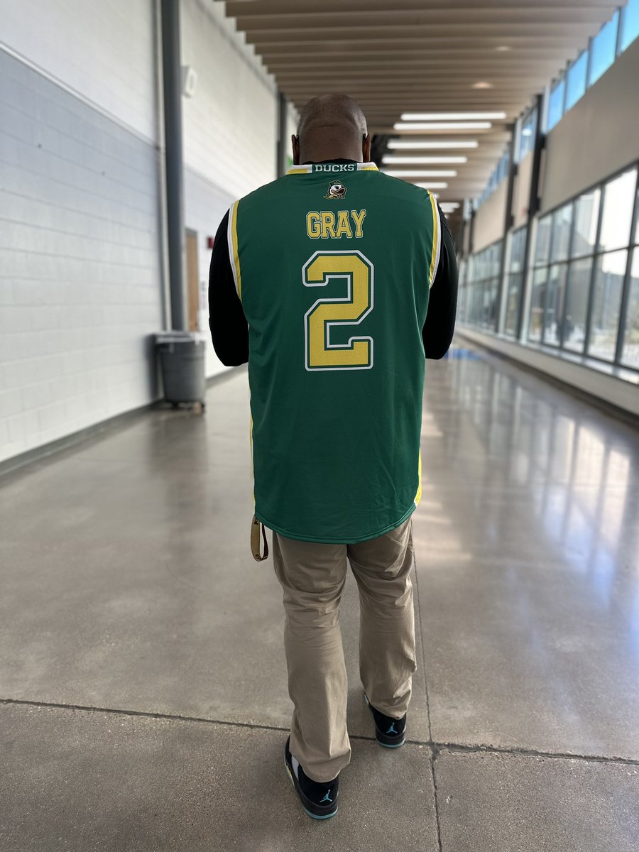 Carlton Gray on Twitter "Fanatics... Oregon women's bball NIL jerseys"