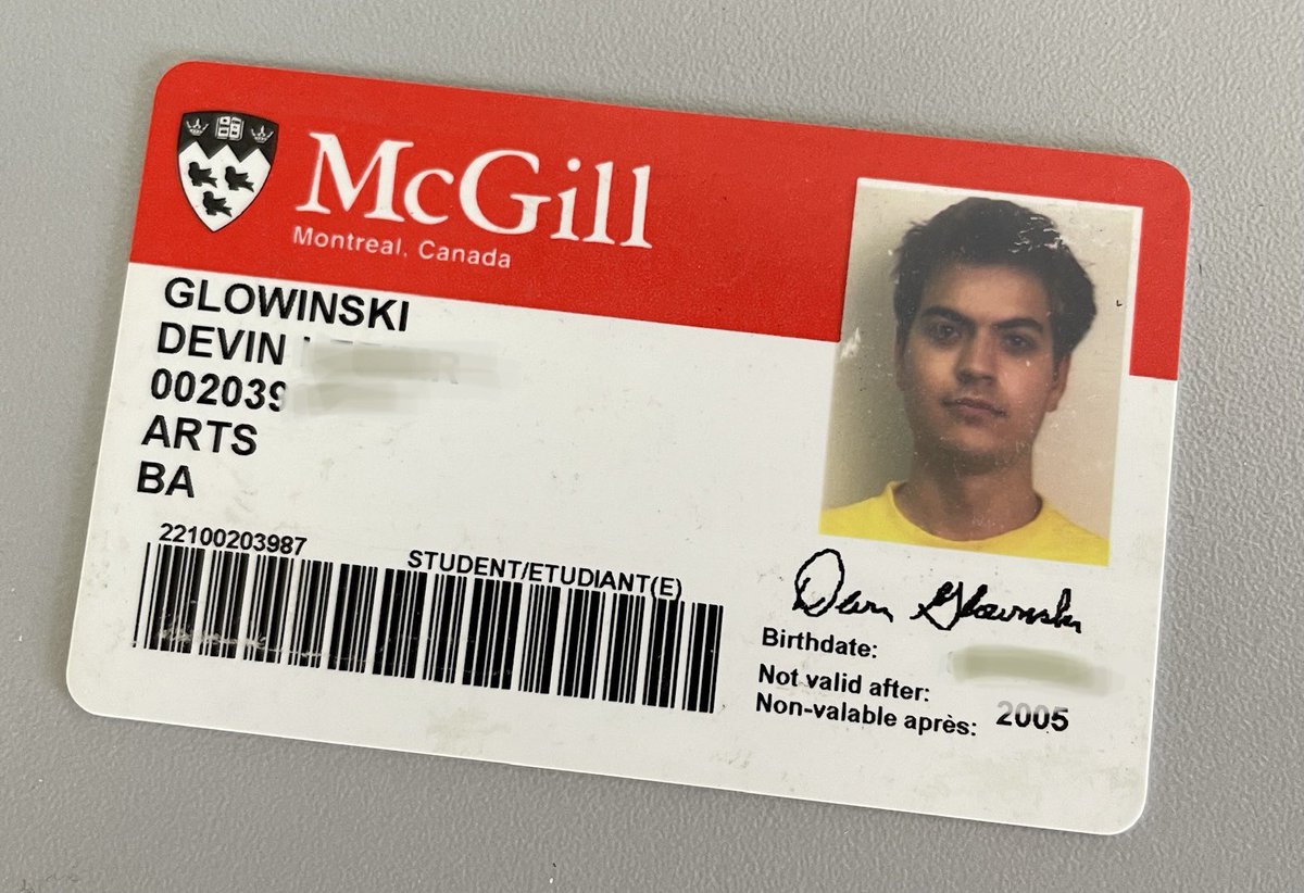 dglowinski's tweet photo. Today is #McGill24 - for the occasion I found my student card from the year 2000! Donate to the McGill Student Emergency Support fund @McGillAlumni https://t.co/5H80AmcDp6