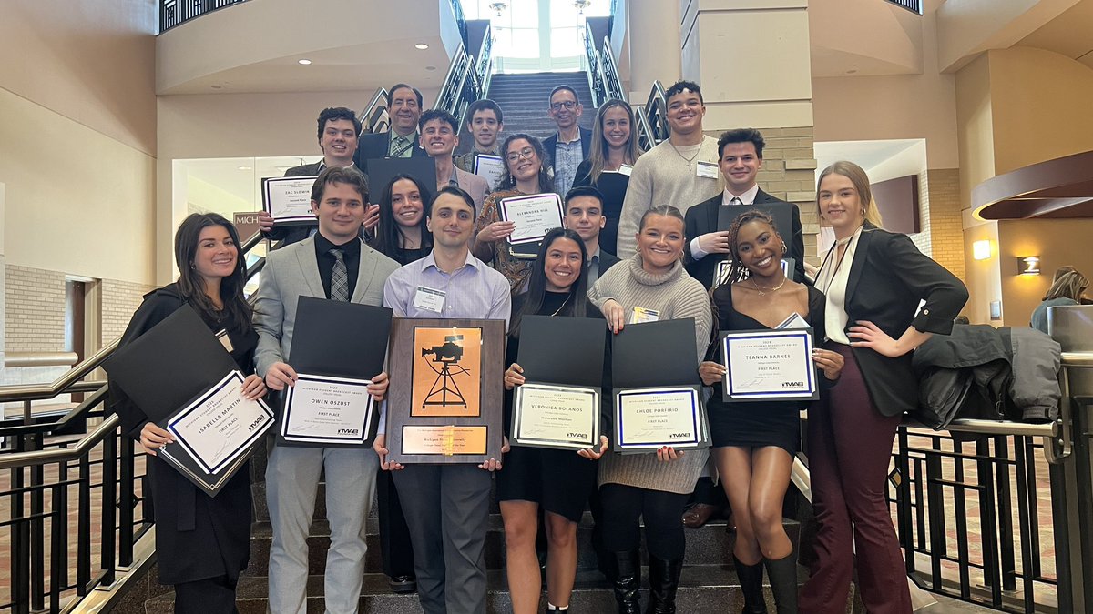 mckoyscribner's tweet photo. 5-peat. @FocalPointMSU has won College TV Station of the year by @MichBroadcaster for the 5th year in a row. Beyond proud of the leadership, teamwork, and the absolute UNIT that is @MSUjschool https://t.co/qgO2iLtaRq