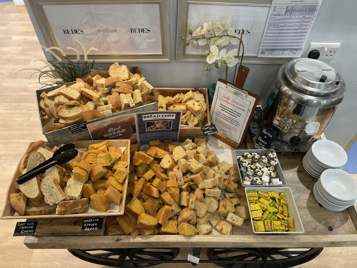 tbutler1008's tweet photo. Last minute bread demo for @bedesnews @MarkGreenfiel12 @ABundy @CallumCBennett @BedesHead @sandraoakes11 @HolroydHowe #bread #breaddemo https://t.co/Zfg4ZAlWmt