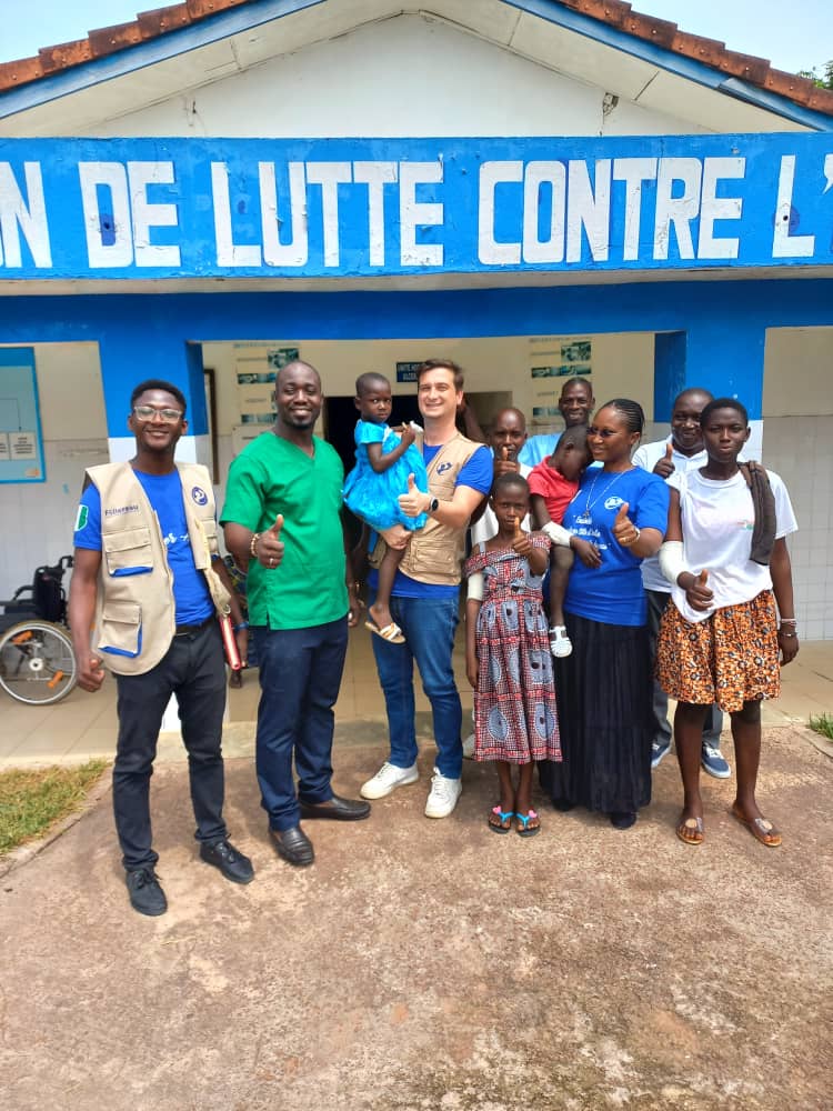 Pierre_Velut's tweet photo. 🌟✨⭐💫 Visite du centre de traitement de l'Ulcère de Buruli de Djekanou en Côte d'ivoire.
Ce centre soutenu par la fondation assure les hospitalisations, les pansements et le suivi quotidien des malades de l'Ulcère de Buruli et des plaies chroniques. https://t.co/cPsZmGQCiv