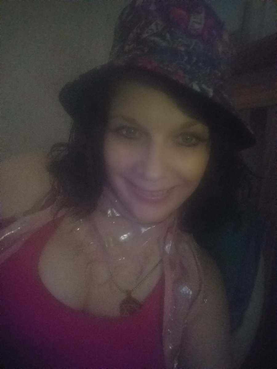 Bono66020372's tweet photo. I was brought up #catholic &amp; #knowledgeispower! Theres #2500plusdeaths but #me &amp; my #schoolfriend #singersongwriter #musician Adrian Howse are #stillalive. It's been an #ongoingbattle for me to #stayalive because I was treated #sobadly by #supportworkers &amp; #mentalhealthworkers!!! https://t.co/MPnZmDq9CK
