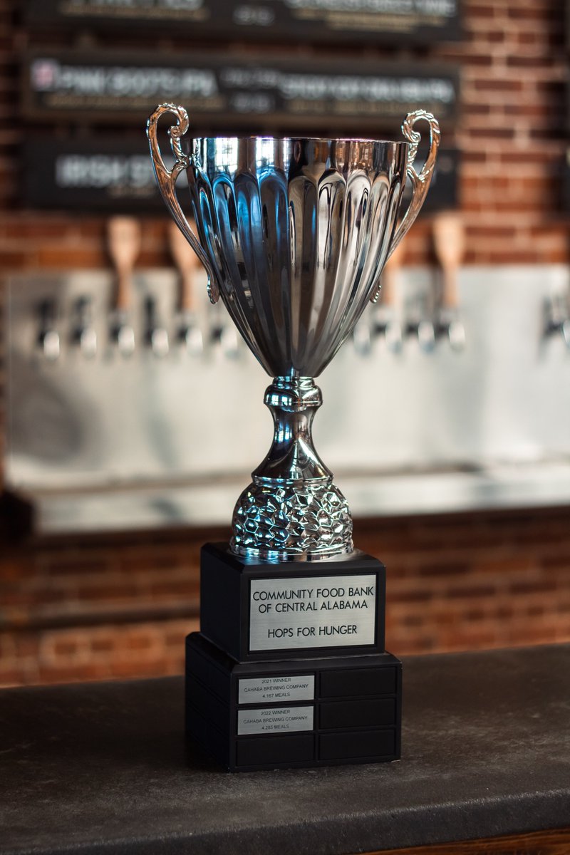 feedingAL's tweet photo. Back-to-back! With 4,285 meals raised, @cahababrewing has done it again, winning the second annual Hops for Hunger Food Drive Competition. Thanks to our local breweries who made a difference in the lives of our neighbors facing hunger. #HopsforHunger #BetterTogether #FeedingAL https://t.co/1gb89swyVG