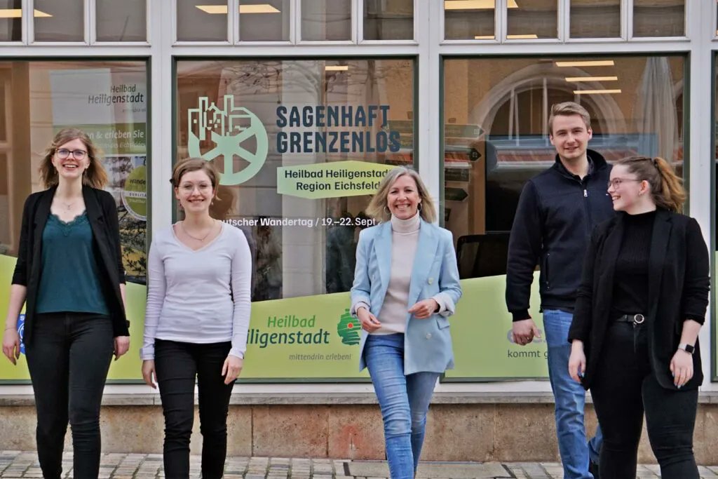 Heilbad Heiligenstadt: Büro zur Planung des Deutschen Wandertages 2024 eröffnet
#clanyseichsfeldblog #deutscherwandertag2024 #duderstadt #tourismus 
buff.ly/3mWeJA2