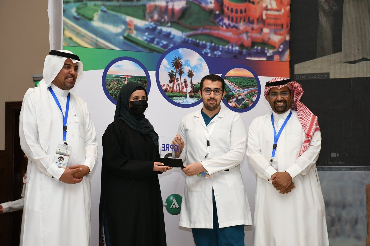 نهنئ الطالب مرتضى الشيخ جعفر <a href="/CP_Murtadha/">Murtadha Al-Shaikh Jafar</a>  على مشاركته المتميزة في مؤتمر <a href="/ICPRE_meeting/">ICPRE</a> وحصوله على المركز الرابع في مسابقة الأبحاث الطلابية.

كل التوفيق نرجوه له ولكافة طلبة الكلية 🌷

#كلية_الصيدلة الإكلينيكية
#جامعة_الإمام_عبدالرحمن_بن_فيصل