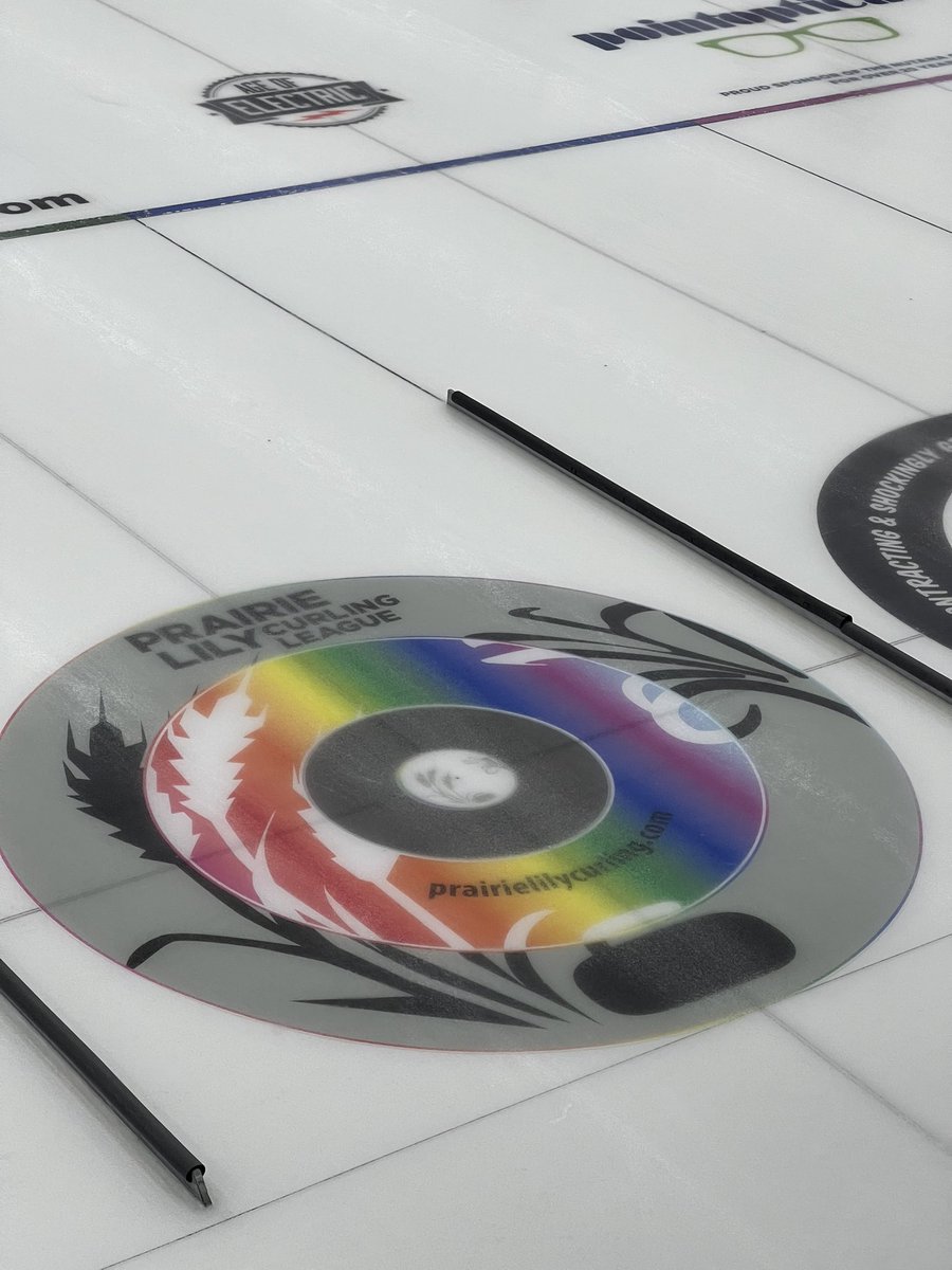 A great weekend with the Saskatoon #TD crew supporting the Prairie Lily Curling League “Rock the River Cup” bonspiel. Always a pleasure being back in my home province! 

#communityengagement #saskatoon #saskatchewan #curling #2slgbtq