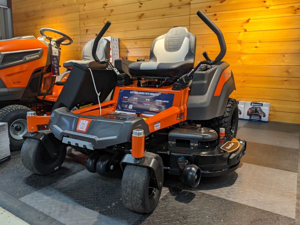 waltersequip's tweet photo. THANK YOU to these customers who took advantage of spring savings on new mowers!
Adam R (Husqvarna Z254F), Jack P (Ferris 500S), August C (Ferris Z1), Zlatko B (Husq Z248F), Rick V (Z242F), Myron P (Z242F), and Ted (Z248F). https://t.co/njgAFxdxZU