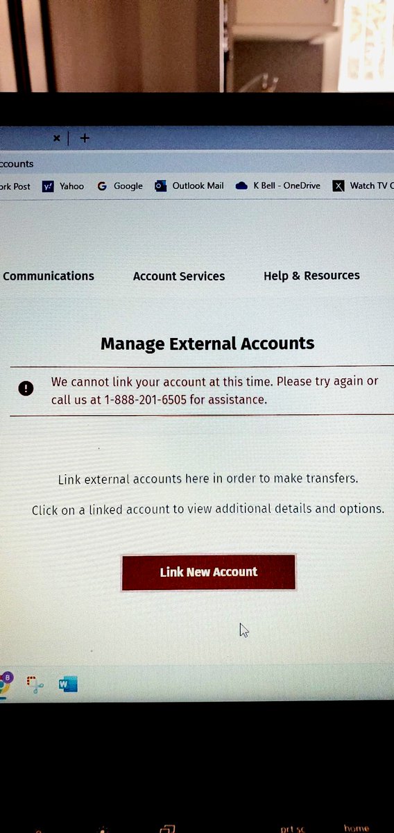 2020chopper's tweet photo. @AskCitizensBank I set up an online savings w Citizens to switch from CapitalOne but the site gave me an error when trying to link a transfer account. I tried calling customer service & was on hold for over a half hr. Closed the account the next day #citizensbank #terribleservice #closedaccount https://t.co/OOg3B7M5Nv