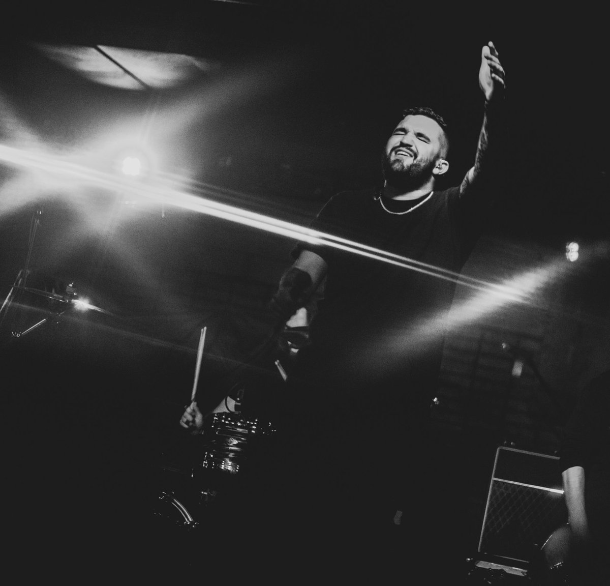 SLEEP IT OFF tweet media