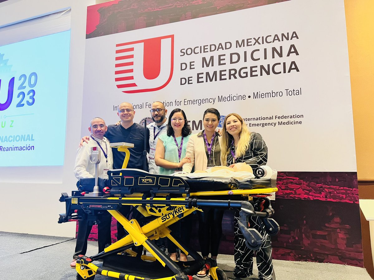 Con pura personalidad de la medicina de urgencias en el #SMME