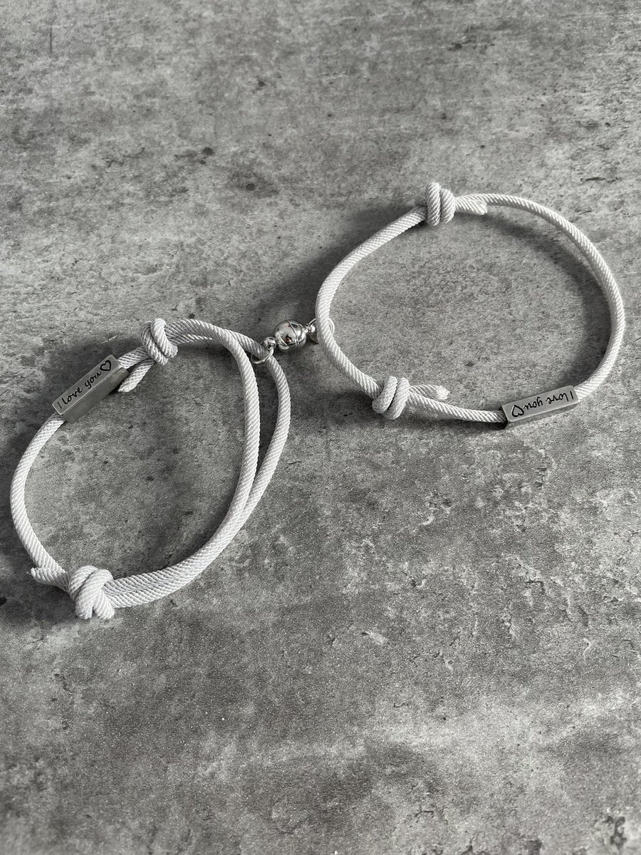 PamCommerce's tweet photo. https://t.co/VieQ1hrYRA Endecke neue Produkte in unserem Shop, zum Beispiel unsere Paar Armbänder in verschiedenen Farben für ein Geschenk was verbinden!📦👩‍❤️‍👨 https://t.co/ci2uKHag7x