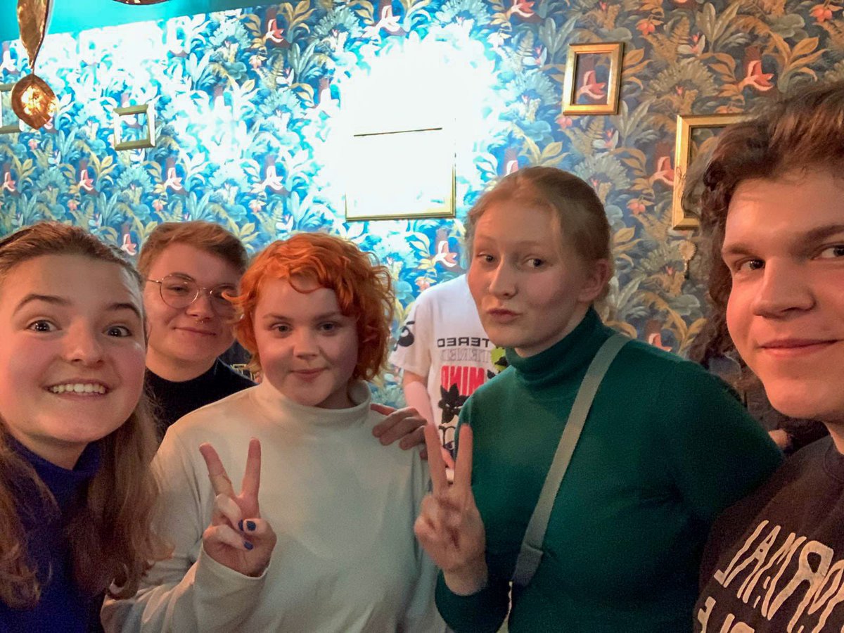 przelom_'s tweet photo. Za nami ciekawe i inspirujące spotkanie! Dzięki @DominikaLasota1 i @wjedroszkowiak; do zobaczenia na ulicach! 💚 https://t.co/2LPfN0WDZS