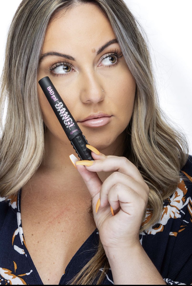 ashhawat's tweet photo. My fav mascara @BenefitBeauty bad gal bang! #benefitcosmetics https://t.co/NZxfMJaFSI