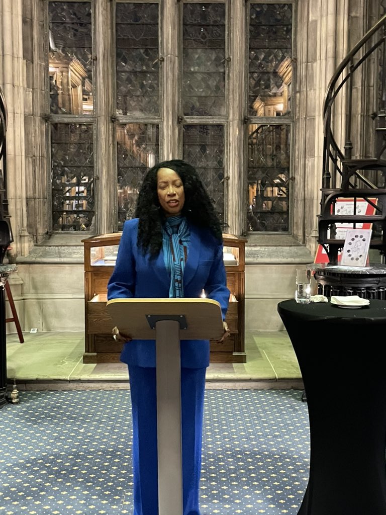 Shotsblog's tweet photo. At the launch of #NicolaWilliams new book #UntilProvenInnocent aim @lincolnsinn #Library along with @HamishH1931 &amp; @MeadOlivia Congratulations Nicola #LegalLondon @PenguinUKBooks @VikingBooksUK @annavridley https://t.co/m5770mq8AU