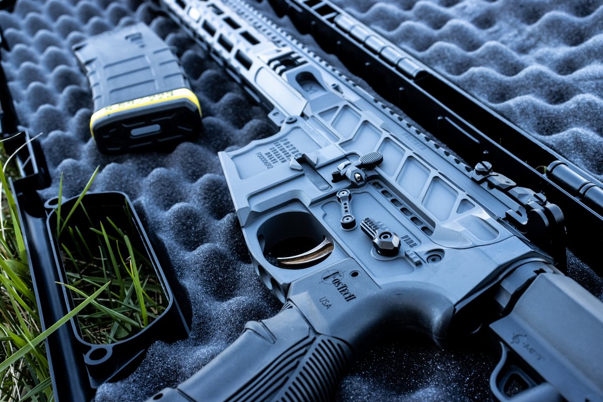 CenterfireSys's tweet image. A fresh out of the box with the @Fostech_Arms   Stealth Raptor AR-15. Chambered in .223/5.56 and featured in the sleek Sniper Grey color option! 🔍

#fostech #ar15 #ar #rifle #semiautomatic #tactical #stealth #raptor #centerfiresystems