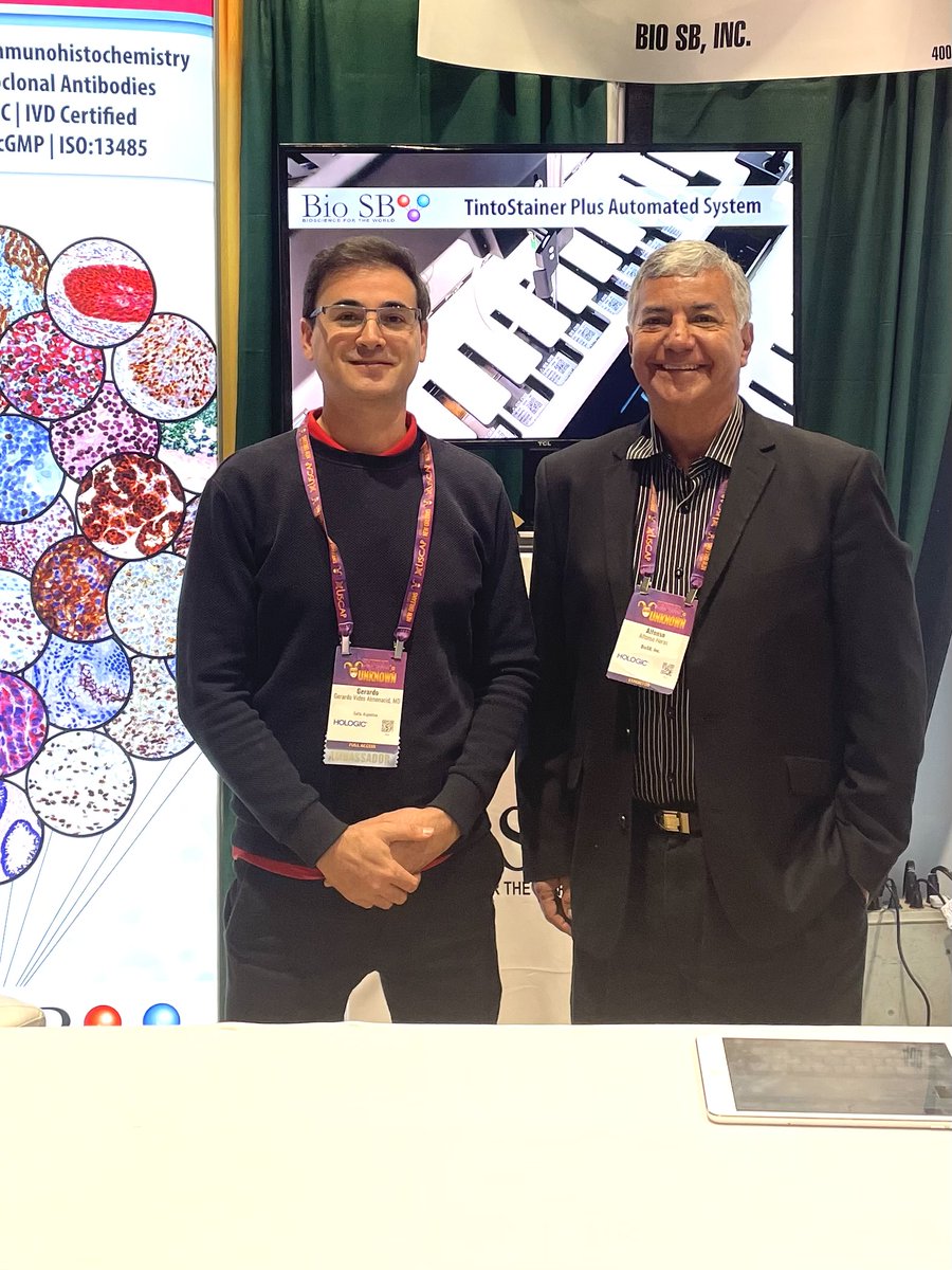 Dr Heras with Gerardo Vides Almonacid of Argentina 🇦🇷 

#USCAP #USCAP2023
#BioSB
#BioScienceForTheWorld
#CancerDiagnostics #Pathology