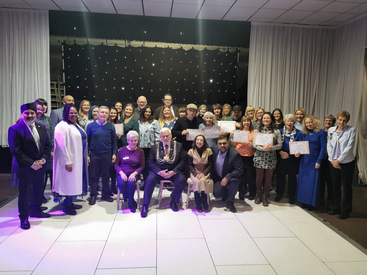 _YourCommunity's tweet image. Cllr Mahalia France-Mir Cllr Mohammed shahzad and Cllr Sharon Hamilton from Moortown ward more pictures with the Lord Mayor and local groups and partners at the Inner North East Thank You Event #INEThankYou
@andybirkbeck @mshazleeds @monoanton