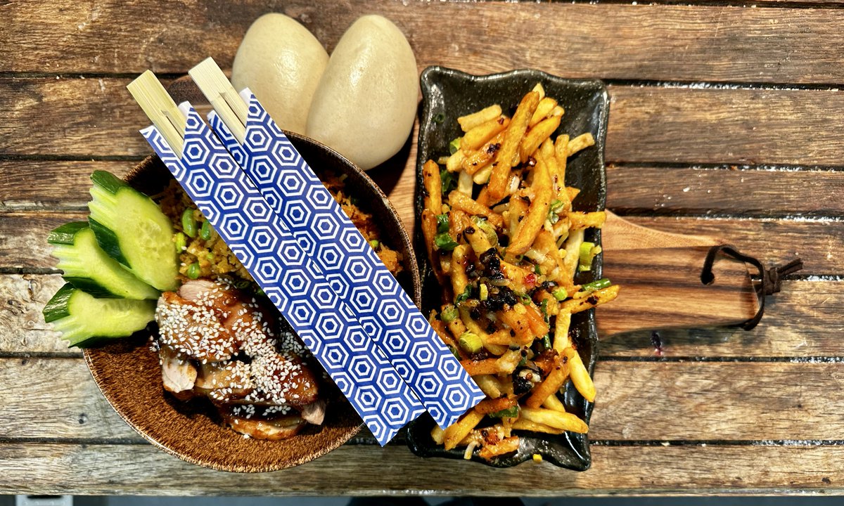 chrisburtchef's tweet image. Asian @MomoNoKiRamen Specials available 6 Days a Week @ThePeachTree1 
Get Booked in now...
@setonaikai_uk @NethertonNews @MrNickKnowles @mrwolfspices @TheSavvyChef1 @mskingredients @DPSTableware @langfordbatedps @LtdRowlands @zsefos @bethheathshrops @HavanaRepublic1