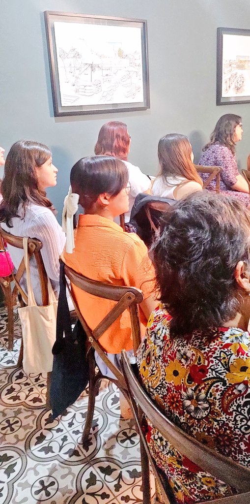 circularias_'s tweet photo. Fotitos de la charla con #MorritasFilms en la primera emisión de nuestro cineclub feminista 💜

Encantadas de conocer su trabajo, proyectos y propuesta artística ✨

También de hacer clic con mujeres de todas las edades por medio de las reflexiones que desencadenó Lentes rosas 🔥 https://t.co/3FJEr5hHBG