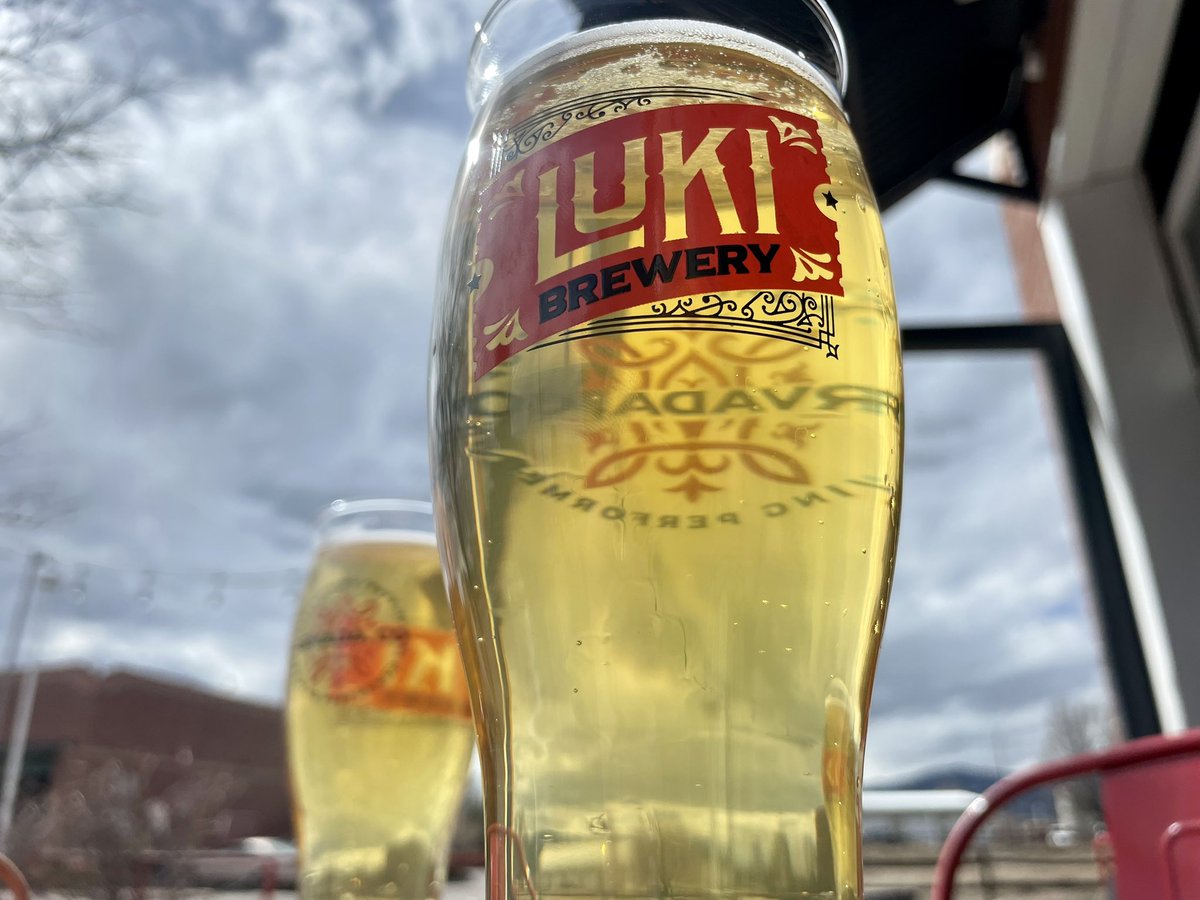 Lukibrew's tweet photo. Enjoy the patio.  Seriously, Carpe Diem and all that ‘cause don’t look at tomorrow’s weather.  We have Muy Loco Tacos here with an awesome menu, and we’re bringing the crispy boi beer.  Cheers, friends.  🍻 #arvada #lukibrew #stateofcraftbeer https://t.co/Lp0EzrTFwY