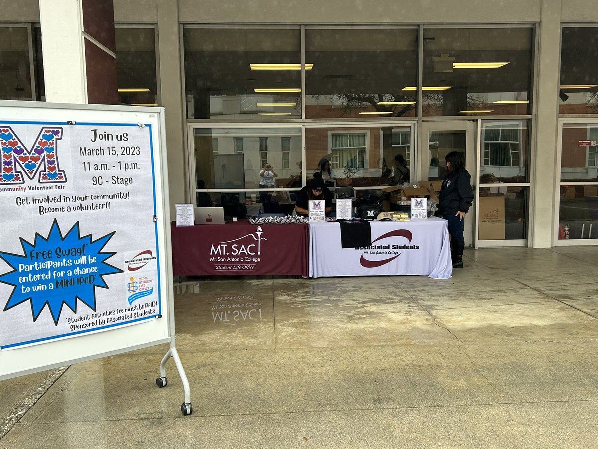 Compadres_LAC's tweet image. Here at @mtsac , being a part of the Community Volunteer Fair and be part of all the amazing #resources many of the programs, like us, have to offer. A #healthierlifestyle does wonders to #yourwellbeing.

Learn more: cdc.gov/tobacco/index.…

#sayno #nicotinefree #communitymatters