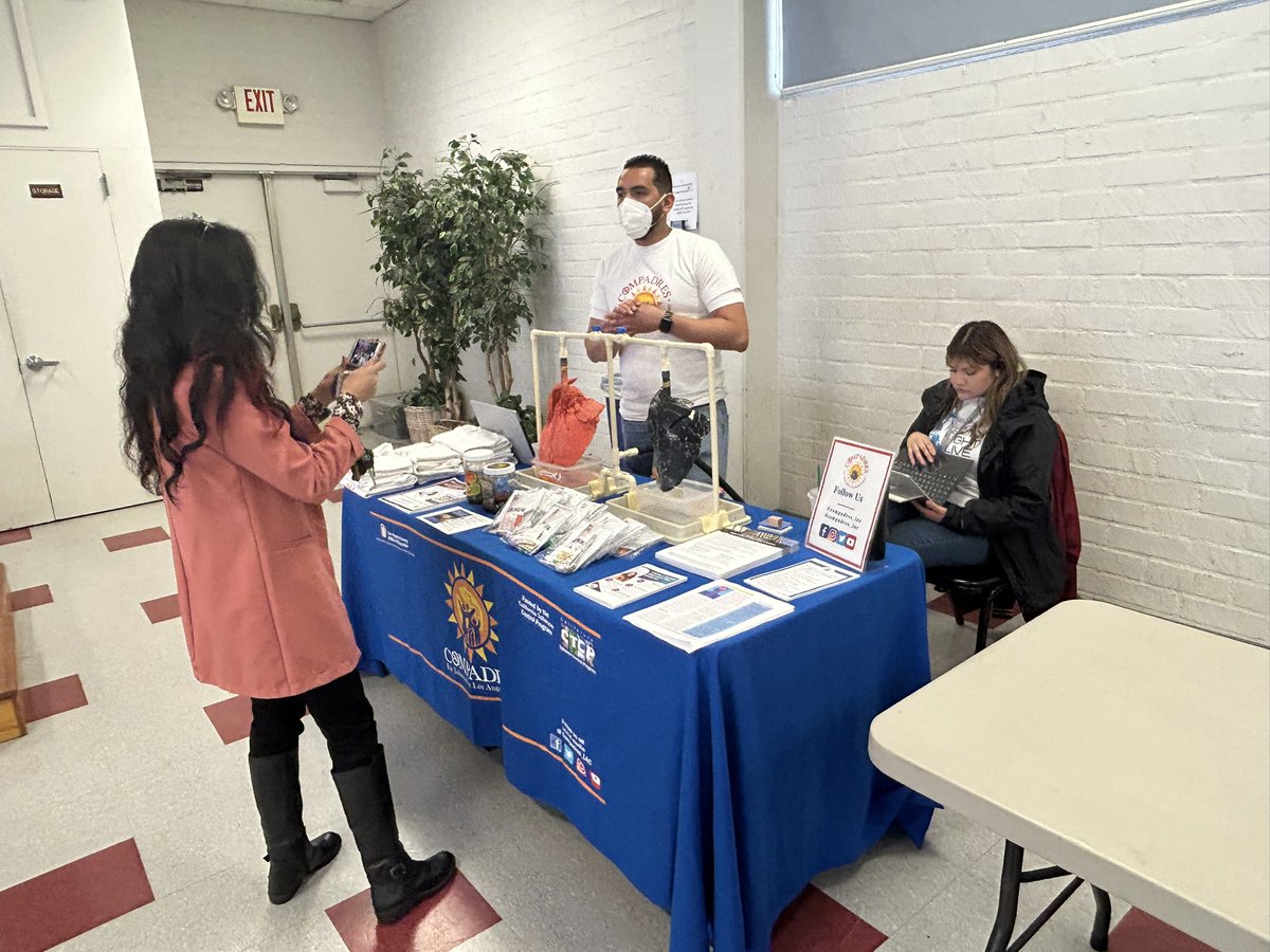 Compadres_LAC's tweet image. Here at @mtsac , being a part of the Community Volunteer Fair and be part of all the amazing #resources many of the programs, like us, have to offer. A #healthierlifestyle does wonders to #yourwellbeing.

Learn more: cdc.gov/tobacco/index.…

#sayno #nicotinefree #communitymatters