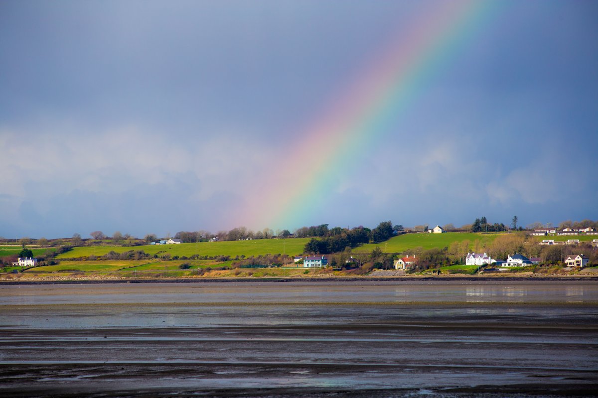 PicturesEden's tweet photo. Rainbow from Gibraltar point
#Sligo #DiscoverIreland #choosesligo https://t.co/ZTcTpmvEUS