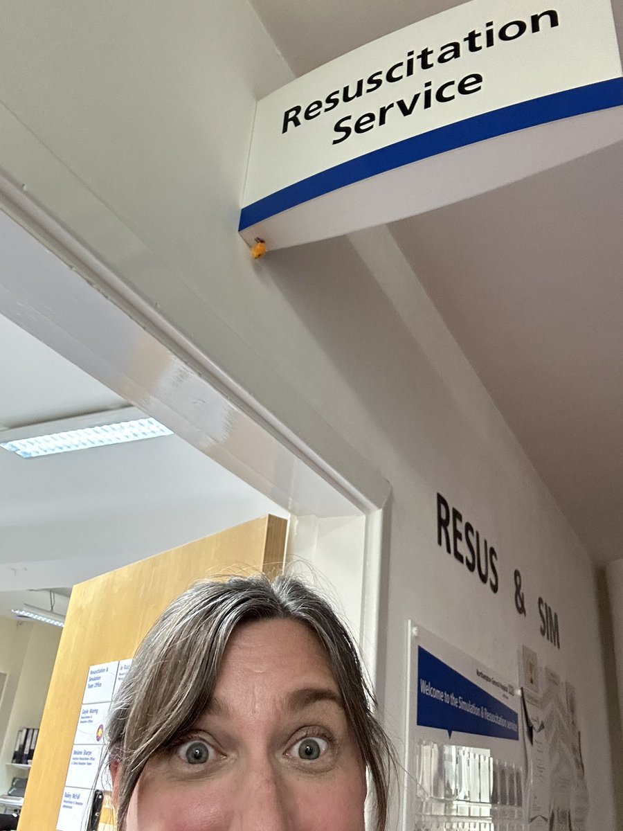 First nightshift in ?9 years supporting the cardiac arrest team while #JuniorDoctorsStrikes 💪🏻 #resuscitationofficer <a href="/NGHSim_Resus/">NGHSim&Resus</a>