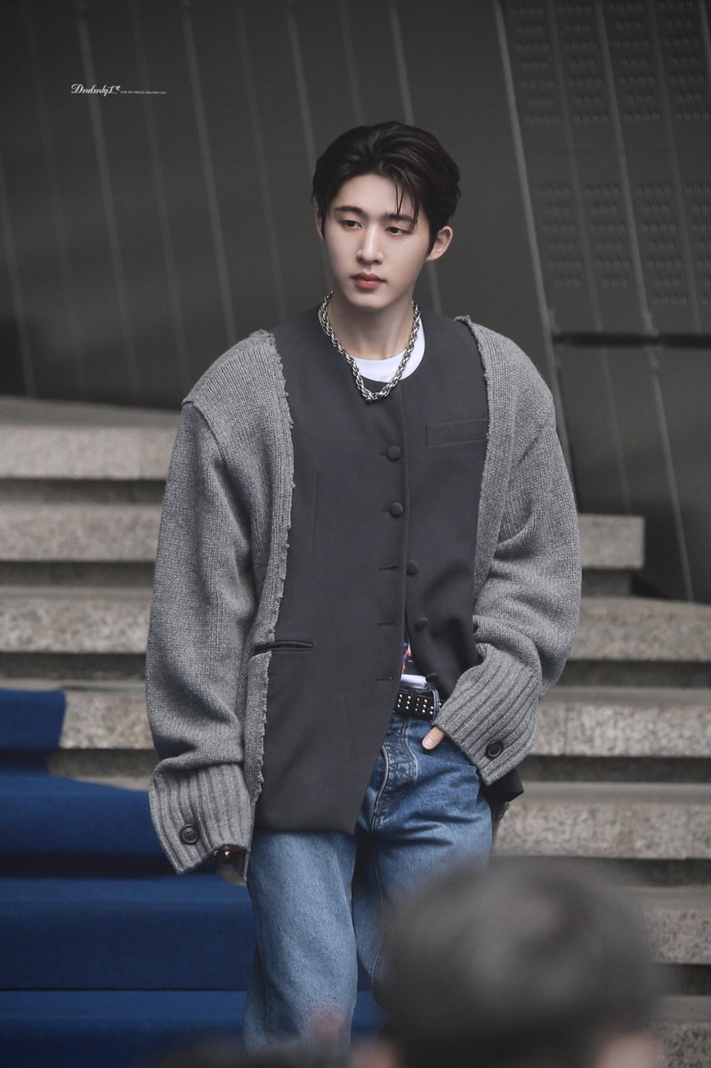 formyproud131's tweet photo. 230315 SFW 이런..🖤 #비아이 #BI https://t.co/1q0NlUUo89