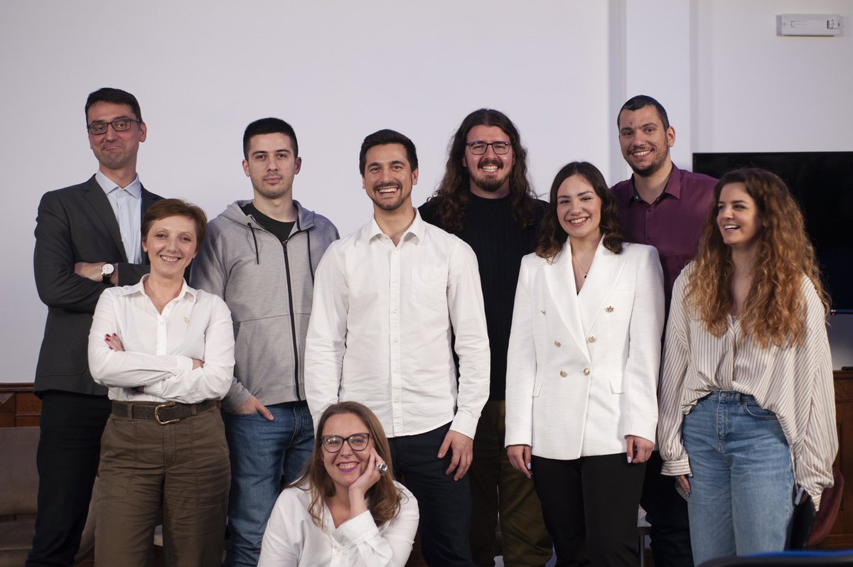 itana_bulatovic's tweet image. Juče je održan meet up na temu: &quot;ChatGPT - Šansa ili prijetnja?&quot; koji su organizovali @ictcortex i @AiMontenegrin . 

Diskusija je bila veoma zanimljiva, a cijeli događaj možete pogledati na YouTube-u: lnkd.in/d4_qwWxk

#chatgpt #meetup #artificialintelliegence