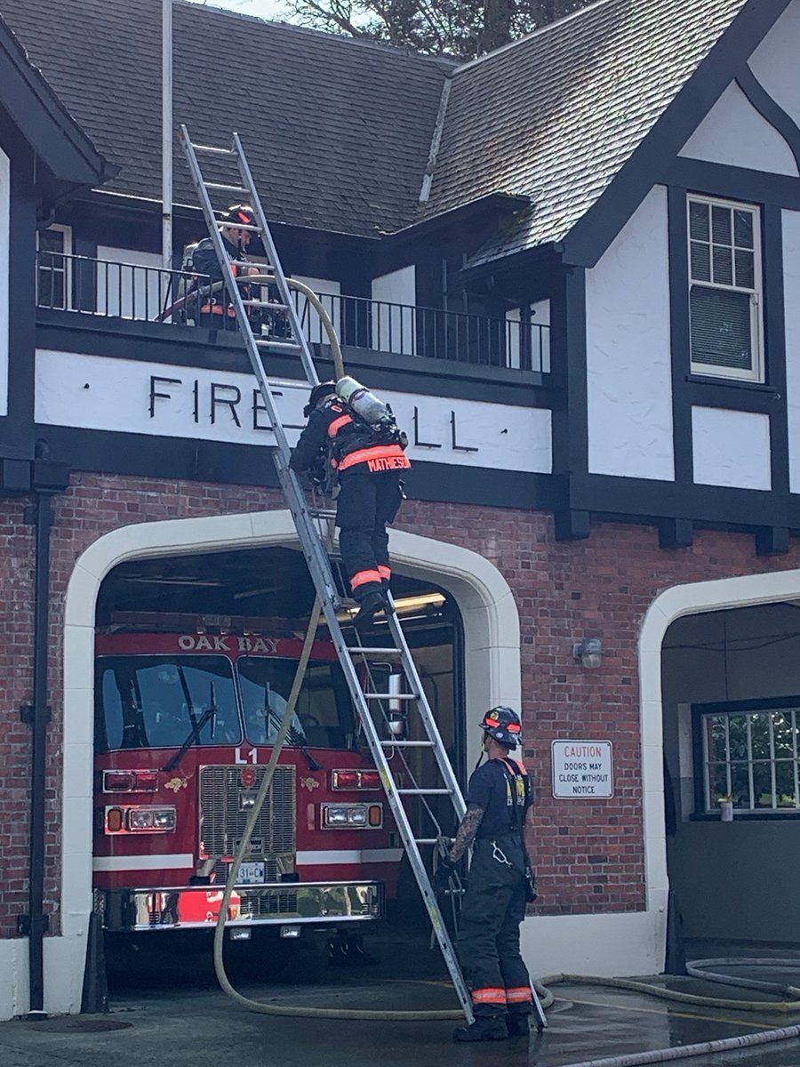 Firefighter Probationer Mathieson completing his 6-month exam with B Platoon. Well done David.