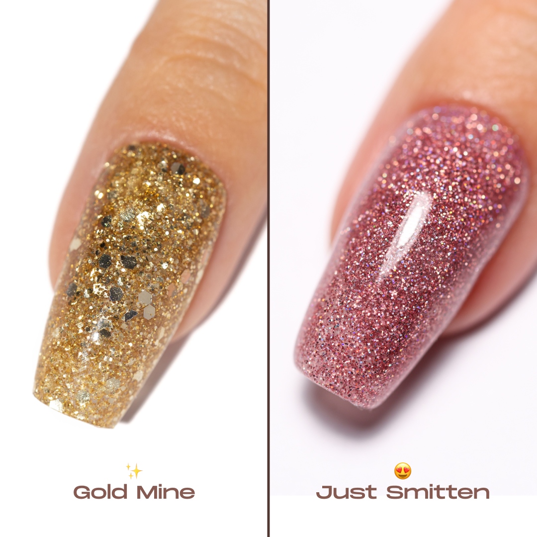 shopnailboo's tweet photo. Battle of the dips 🤜🤛 Which glitter do you prefer? ✨ #GoldMine 😍 #JustSmitten https://t.co/JJ9lPWe7yC