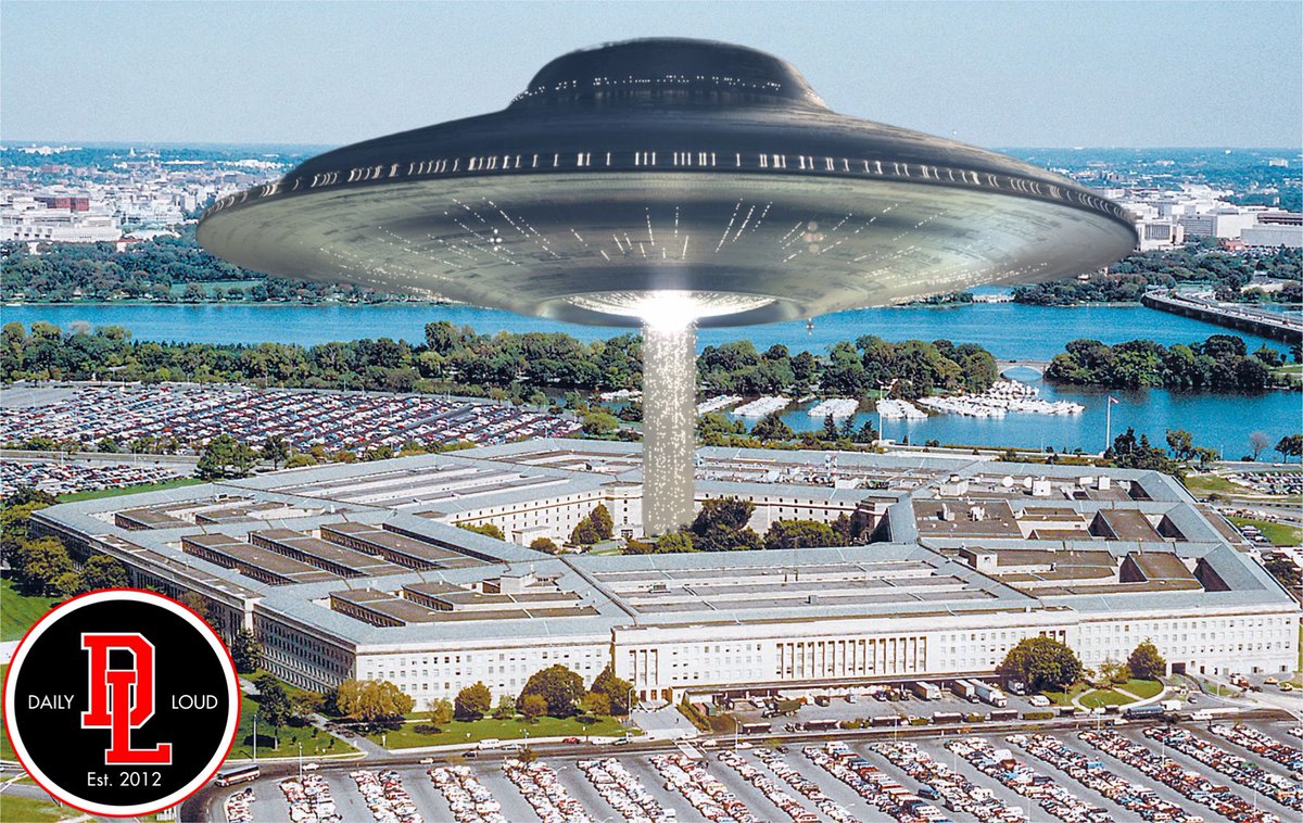 Pentagon officials suggest alien mothership in our solar system could send mini probes to Earth 😳🌎