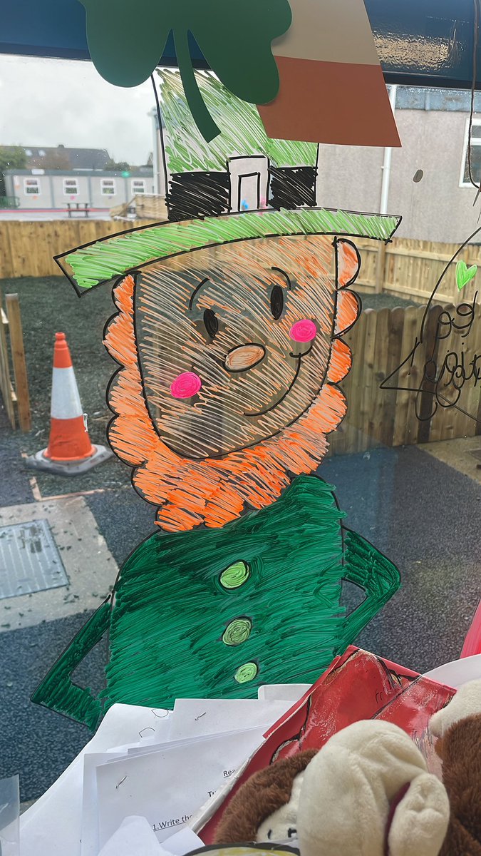 acron1234_'s tweet photo. bródúil astu 🖼️☘️❤️🖌️🎨 https://t.co/4OHx7LTp6p