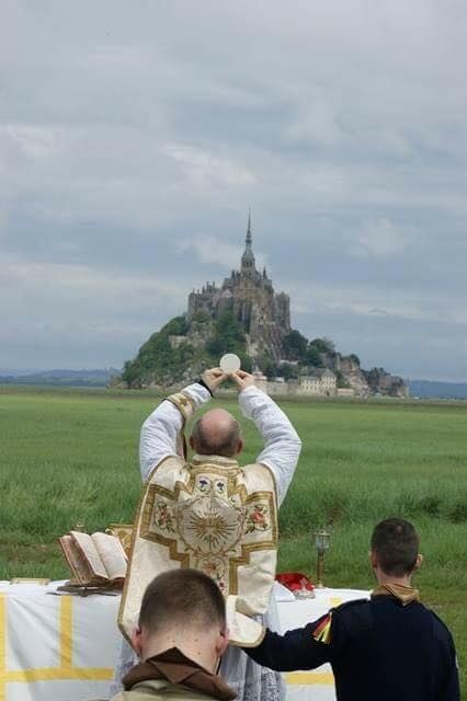 Vive la Normandie, que le Saint Archange Michel nous protège 🤍