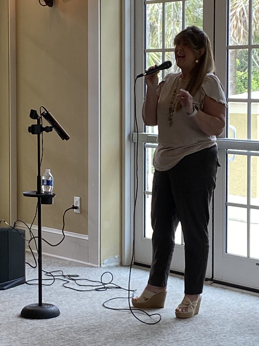 Sandalwoodvil's tweet photo. This week we had musical bingo where residents named that tune and tried to get a BINGO with the songs played. #SUNProgram #MusicBINGO https://t.co/jWoMLSt76U