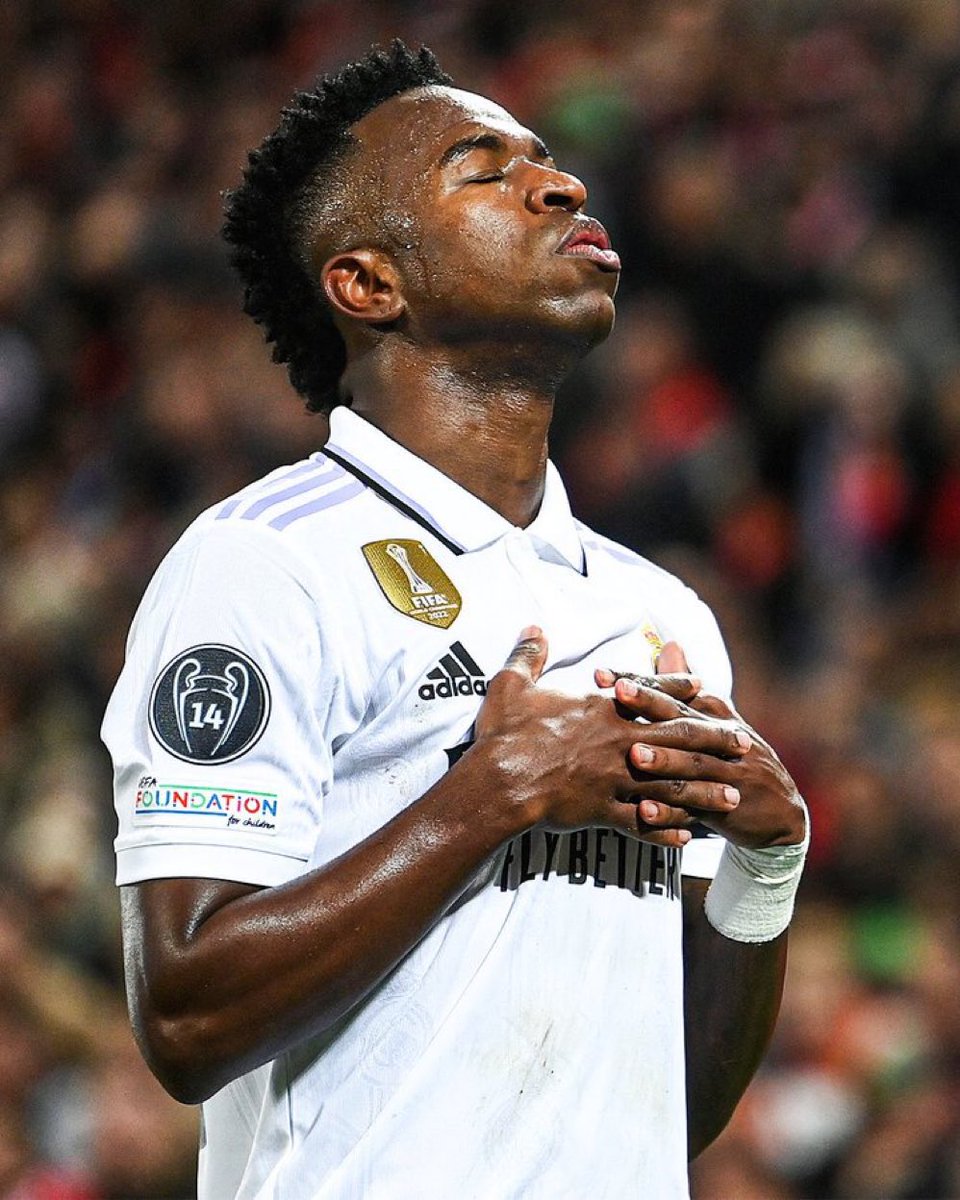 Vinicius Jr is the first player to assist whilst sitting. A better baller than Messi