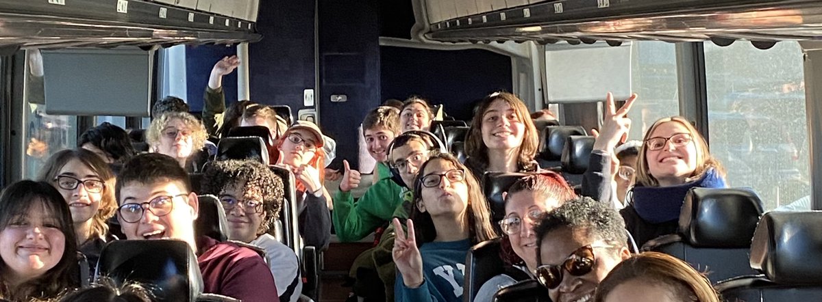 Andddd we’re off! Nashville here we come! Stay tuned for more Music City Festival updates! <a href="/BTHSDragons/">BTHS</a> <a href="/BTHS_Band/">BTHSBand</a> <a href="/BTHS_SPORTS/">Brick Dragons Athletics</a>