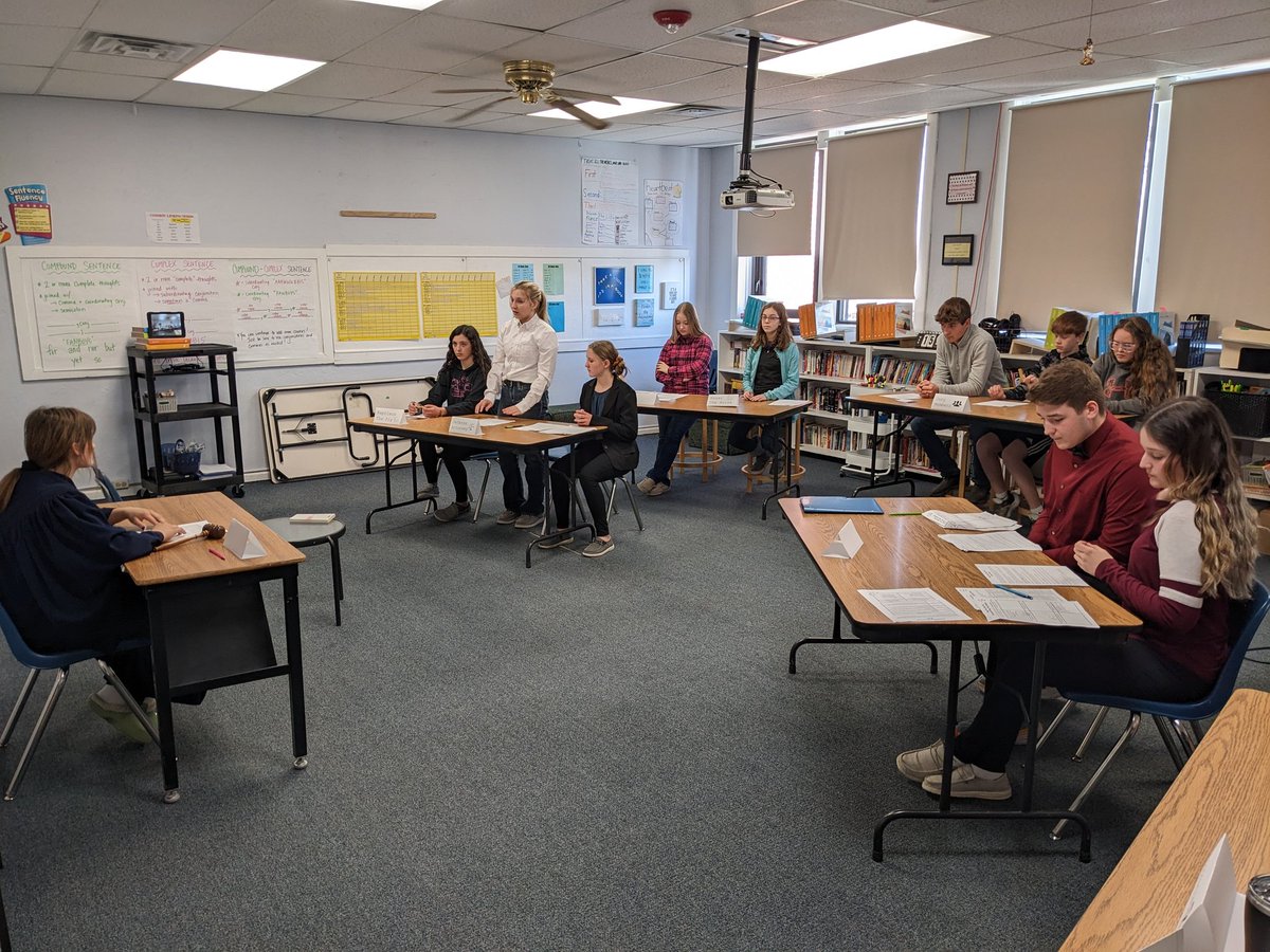 BevinDrew's tweet photo. We finished off Animal Farm with a bang in English 9 with a Mock Trial, and these students absolutely nailed it! Something brand new for all of us, and I couldn't be prouder!!! #AnimalsvsNapoleon #ELA #freshmen @LitchfieldPS https://t.co/s5xNxyv0X6